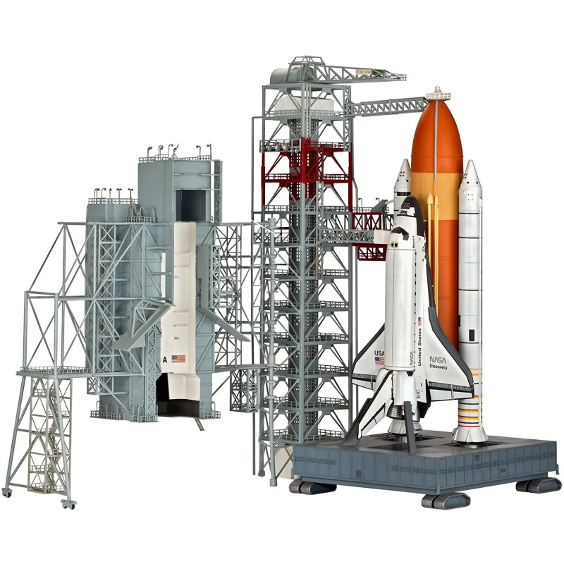 Launch Tower & Space Shuttle with Booster Rockets 1/144